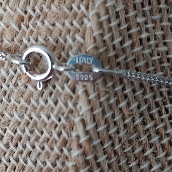 Teddy Goodluck turquoise pendent with new Italian .925 silver chain - Picture 5 of 6